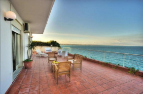 Terrazza sul mare